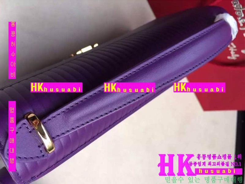 �ڹ̷��ޡ� NEW ��󰡸� ������ ũ�ν��� PE170504-28