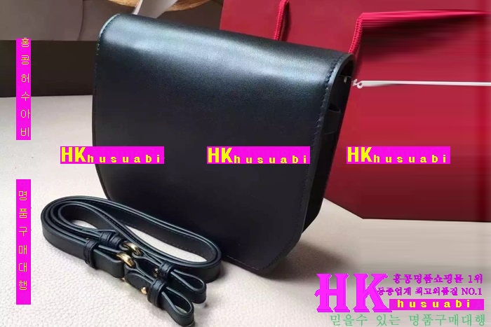 �ڹ̷��ޡ� NEW ��󰡸� ������ ũ�ν��� PE170504-5