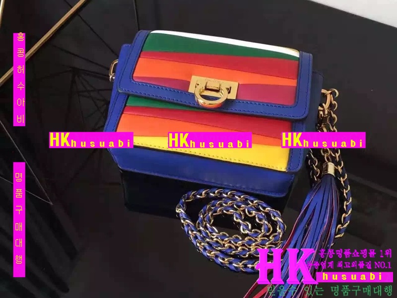  NEW  ��󰡸� �Ż� ũ�ν��� PE170511-21