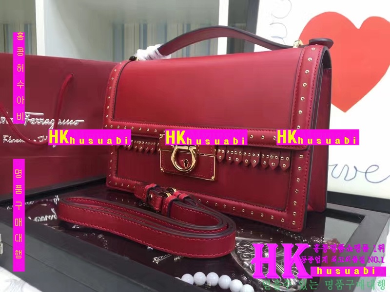 �ڹ̷��ޡ� NEW  ��󰡸� ���� ũ�ν��� PE170511-4