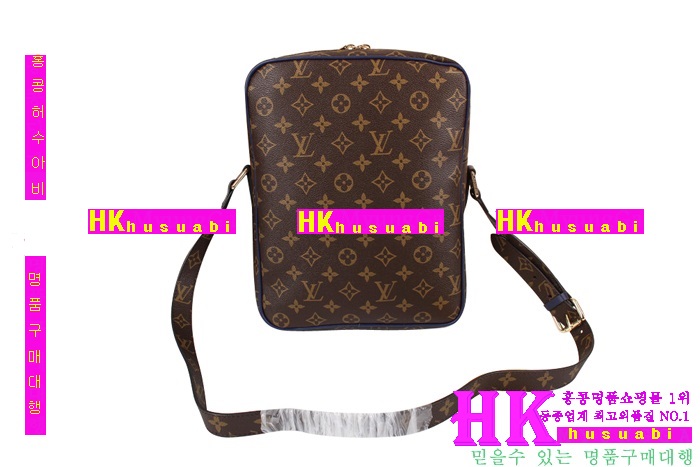 2016�Ż� ���̺��� ũ�ν��� M95707-1