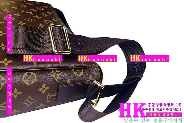 2016�Ż� ���̺��� ũ�ν��� M5812-1