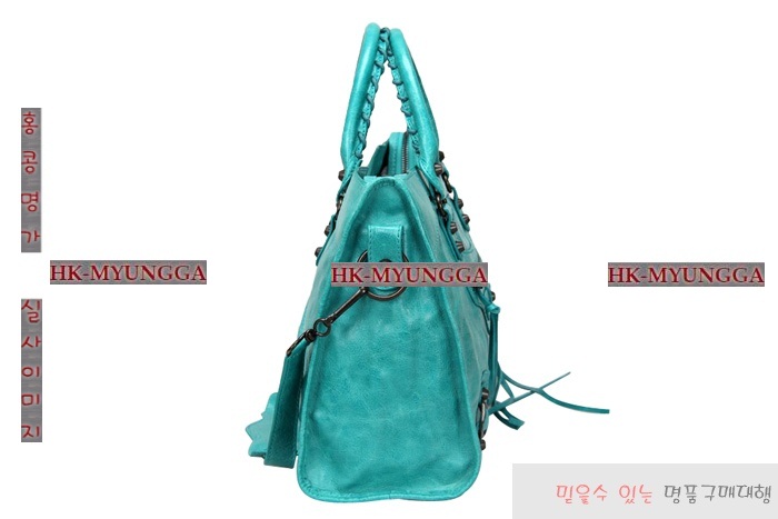 �߷��þư� ��Ƽ�� �̵� BL085332-6