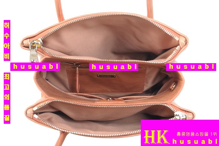 �̿�̿찡�� �Ż� ũ�ν��� MI0942-5