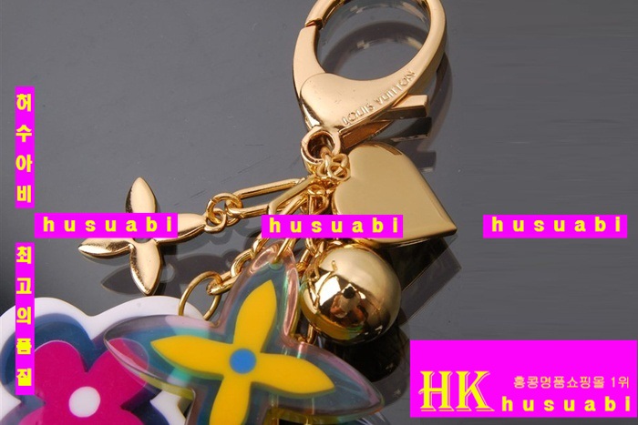 ���̺��� Űȫ�� ���� �Ǽ��縮 LV14764-7