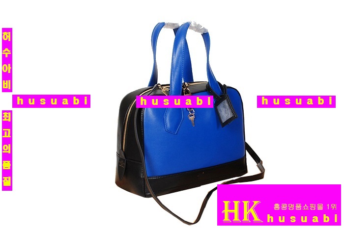 ���̺��밡�� �Ż� M94603-13