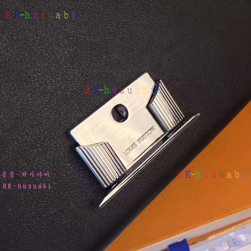 NEW ���̺��� �÷� Ŭ��ġ M44101-3