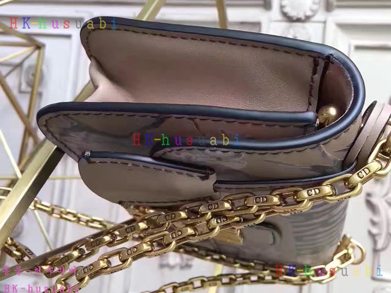 NEW ��ýŻ� ũ�ν���22LMM206QE17Rm-1