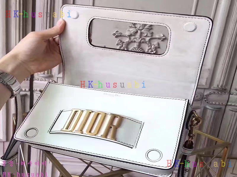 �ڹ̷��ޡ�NEW ��ýŻ� ũ�ν���30PJM825YR491