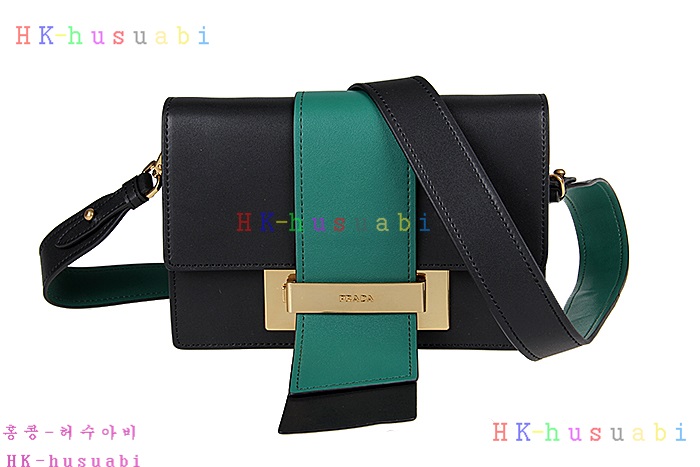 �ڹ̷��ޡ�NEW ����� �Ż� ������ ũ�ν��� PA170405-17