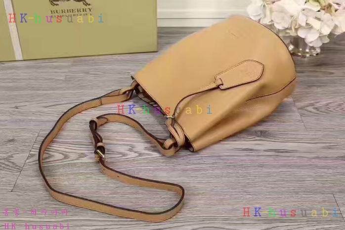 NEW 17S/S ������ �Ż� ���� ���̸��� üũ ũ�ν��ٵ� ��Ŷ �� 40571511