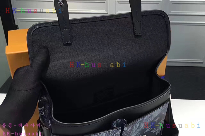 NEW 17S/S ���̺��� �޽��� PM M54248