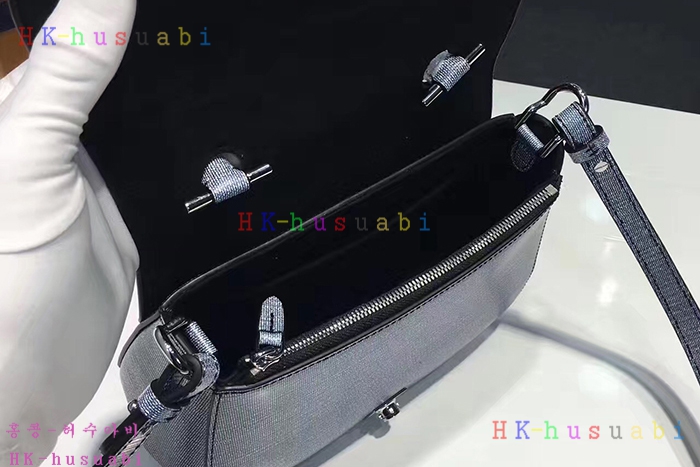 �ڹ̷��ޡ� NEW 17S/S ���̺��� ü���չ� PM M54619