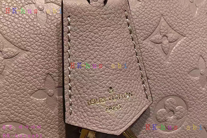 NEW 17S/S ���̺��� ���ǵ�ݵѸ��� ����� M42394 