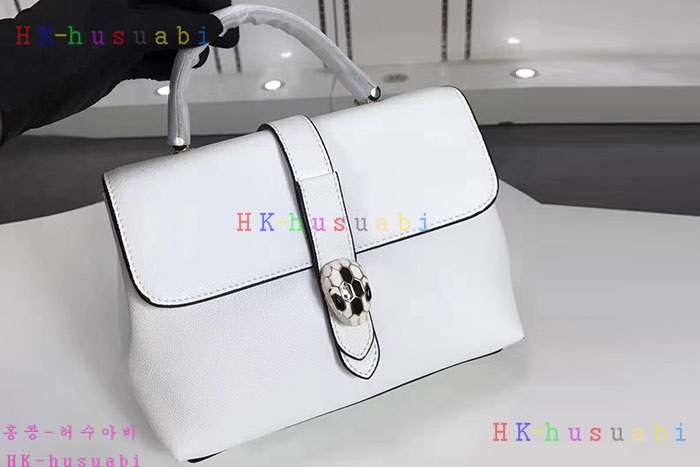 NEW 17F/W �Ұ��� �Ż� ���� ü�� ũ�ν��� 78190104