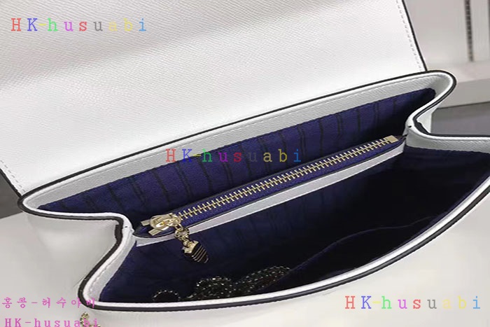 NEW 17F/W �Ұ��� �Ż� ���� ü�� ũ�ν��� 78190104