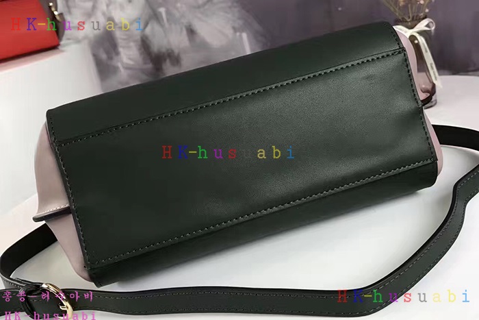 NEW 17F/W ��󰡸� �Ż� ���� ���ǾƼ���� 21G569-4