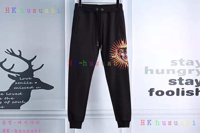 NEW ���� 17S/S�Ż� �������� Ʈ���̴� ��Ʈ GU170826-A5