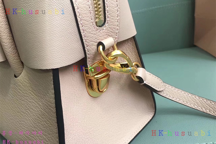 �ڹ̷��ޡ� 2017F/W �̿�̿� �Ż� ����� ���� ��Ʈ�� �̵� 5BA056-4