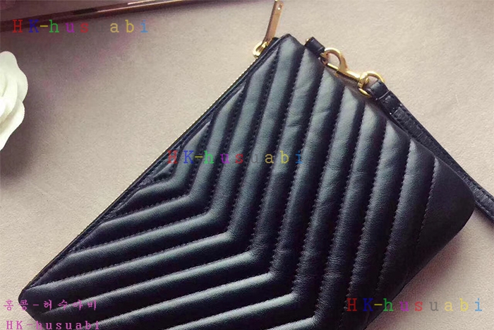 2017F/W �Ի��ζ� Ŭ��ġ�� 740231