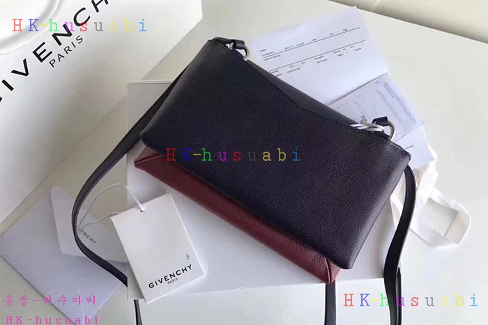  2017F/W �Ż� ����� ������ ũ�ν� �� GV779922-3