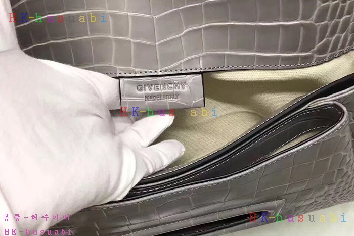 NEW �Ż� ����� Ŭ��ġ �� GV-40117107-10