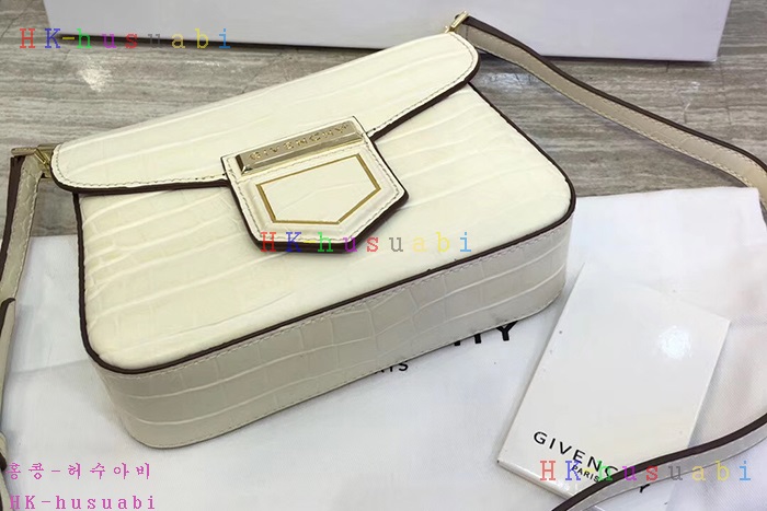 NEW �Ż� ����� ����� ��� �� �̴� GV-40117102-2