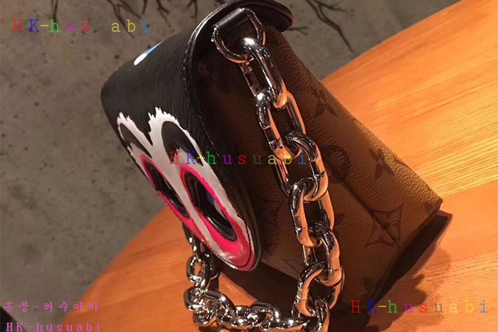 2018 NEW �ֽŻ� ����Ʈ ����Ű M43532