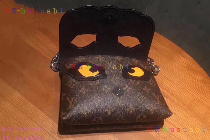 2018 NEW �ֽŻ� ����Ʈ ����Ű M43527