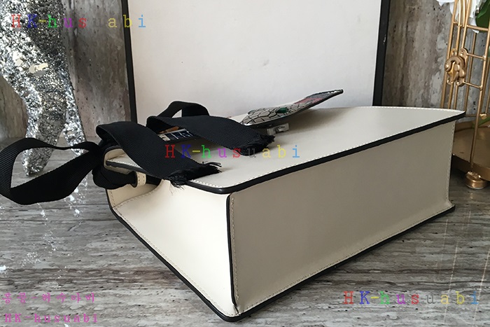 �ڹ̷��ޡ� 2018s/s ���� ����ϼҽ� ��� ž �ڵ�� GG453751-2