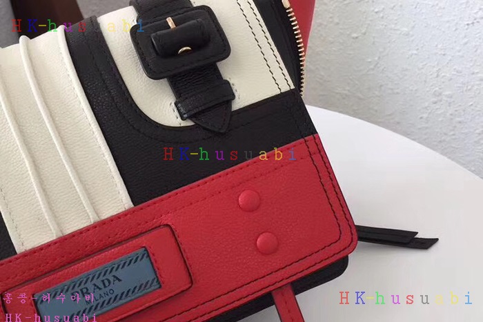 �ڹ̷��ޡ� ����� ��Ƽ�Ϲ� PR1BD093-5