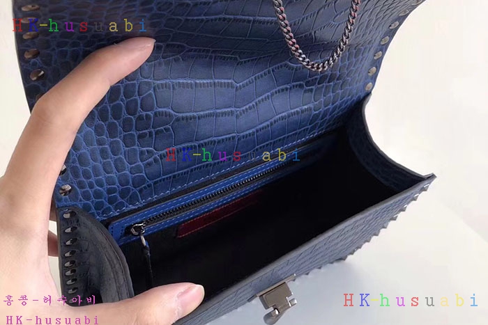 �ڹ̷��ޡ� �߷�Ƽ�� �Ż� ü�ι� V 2A037A-4