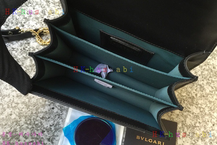 �ڹ̷��ޡ� �Ұ��� ������� �������� B B38329-4