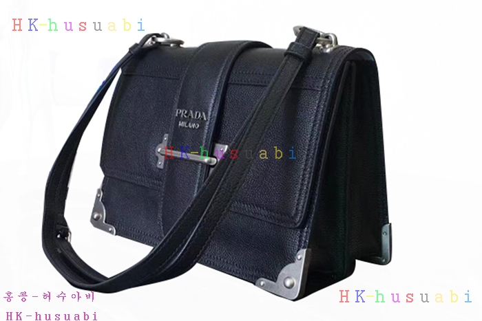 �ڹ̷��ޡ� ����� ī�̿� ����� PR 1BD095 