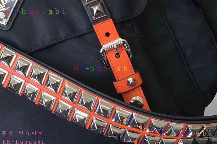 �ڹ̷��ޡ� ����� ���͵� ����� PR 1BD118-2