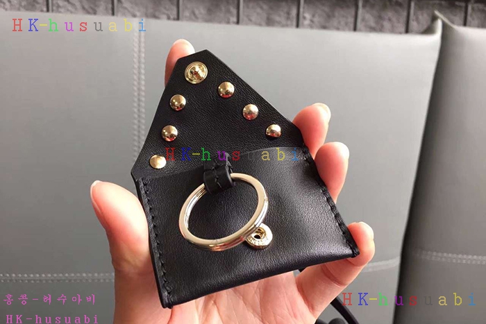 �ڹ̷��ޡ� �߷�Ƽ�� ���͵� ����� V 0781-3