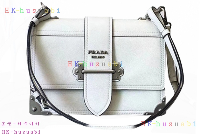 �ڹ̷��ޡ� ����� ī�̿� ����� PR 1BD095 -4