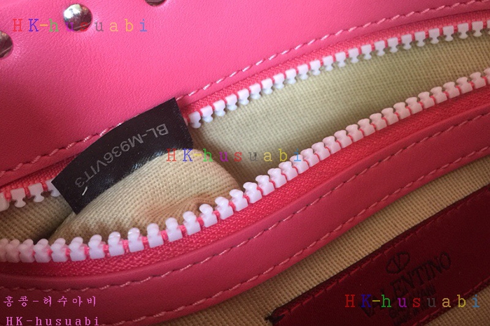 �ڹ̷��ޡ�  �߷�Ƽ�� �Ż� ũ�ν��� V0094-2