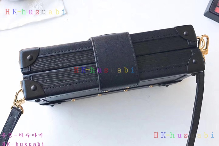 �ڹ̷��ޡ� ���̺��� �ڶ�� ��  M54650-5