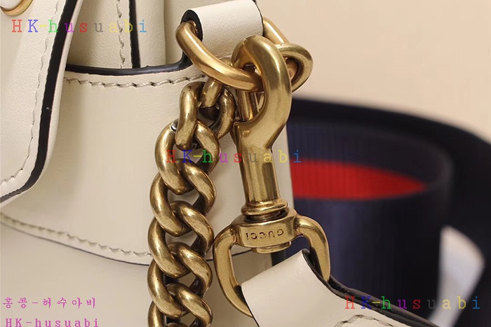 �ڹ̷��ޡ� ���� ��ε���̹�   GU 453778-2