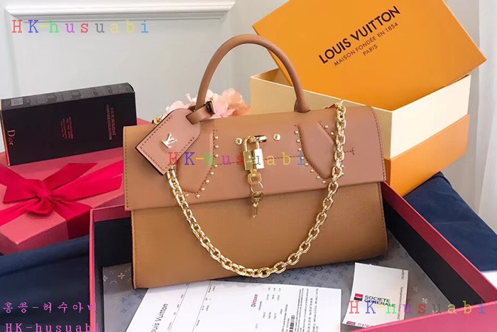 �ڹ̷��ޡ� ���̺��� ��Ƽ��Ƽ�� ��Ʈ�� M54925-2