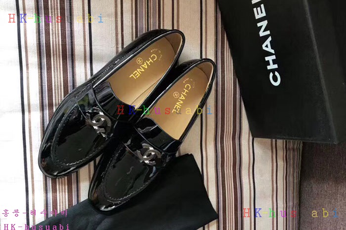 �ڹ̷��ޡڻ��� �Ż� ���� CH 558841