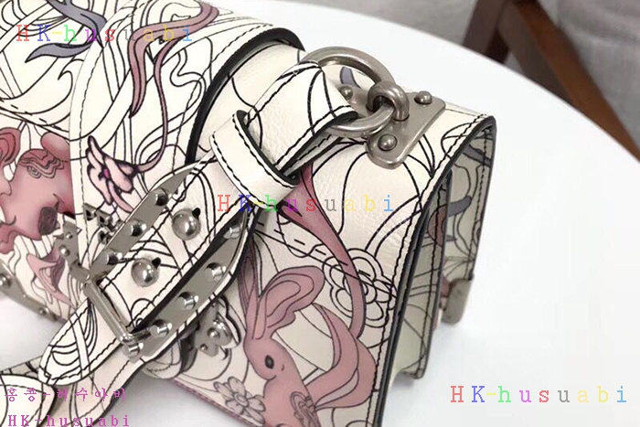 �ڹ̷��ޡ� ����� �Ϸ���Ʈ ī�̿��� PR 1BD045  