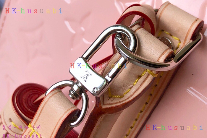 �ڹ̷��ޡڷ��̺��� �׿� Ʈ���̾ޱ� M96052-4