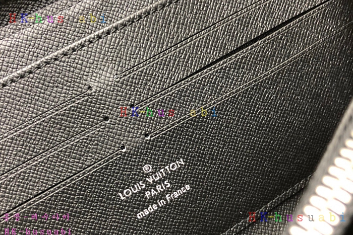 �ڹ̷��ޡ�  ���̺��� ����������   M60017