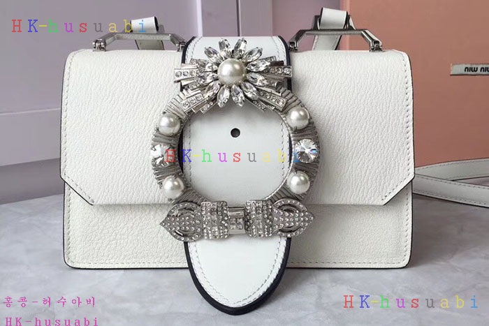 �ڹ̷��ޡ� �̿�̿� ����� �����  MU 5BH609-8