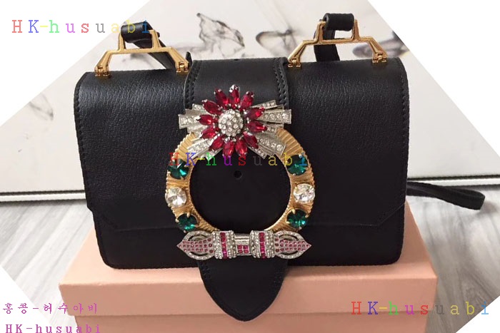 �ڹ̷��ޡ� �̿�̿� ����� �����  MU 5BH609-10