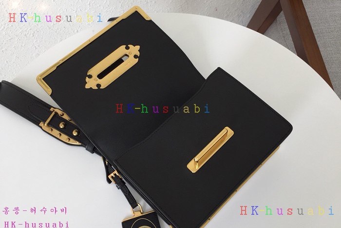 �ڹ̷��ޡ� ����� ī�̿� ����� PR 1BD045-2-3