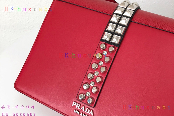 �ڹ̷��ޡ� ����� ���͵� �ΰ�  ����� PR 1BA179-3