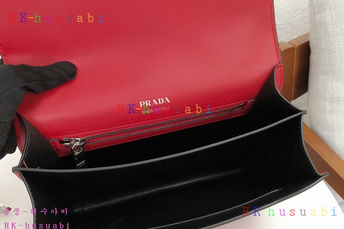 �ڹ̷��ޡ� ����� ���͵� �ΰ�  ����� PR 1BA179-3